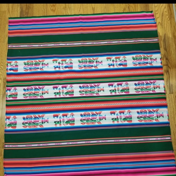 Peru Throw - Picture 2 of 4